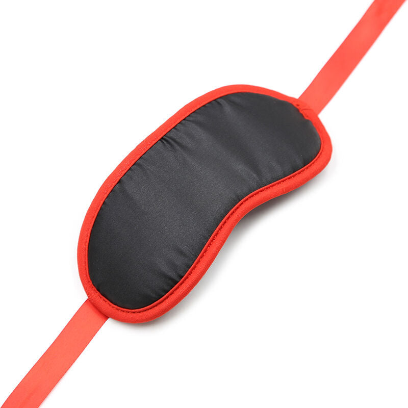 OHMAMA – Schwarzer Fetisch mit roten Kanten
