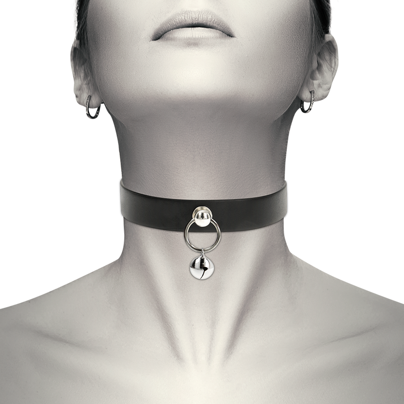 COQUETTE CHIC DESIRE - Damen-Halsband aus veganem Leder mit Ring